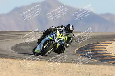 media/Nov-15-2024-CVMA Friday Practice (Fri) [[b142d29251]]/3-Group 3 and NRS/Session 5 (Turn 12)/